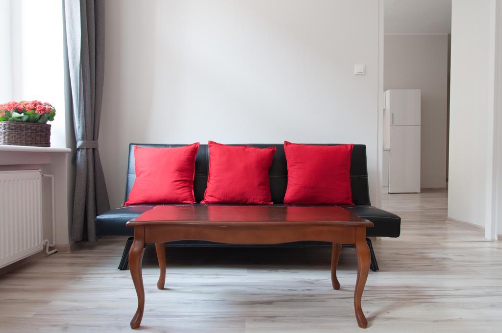 Hostel Mango Познань Екстер'єр фото