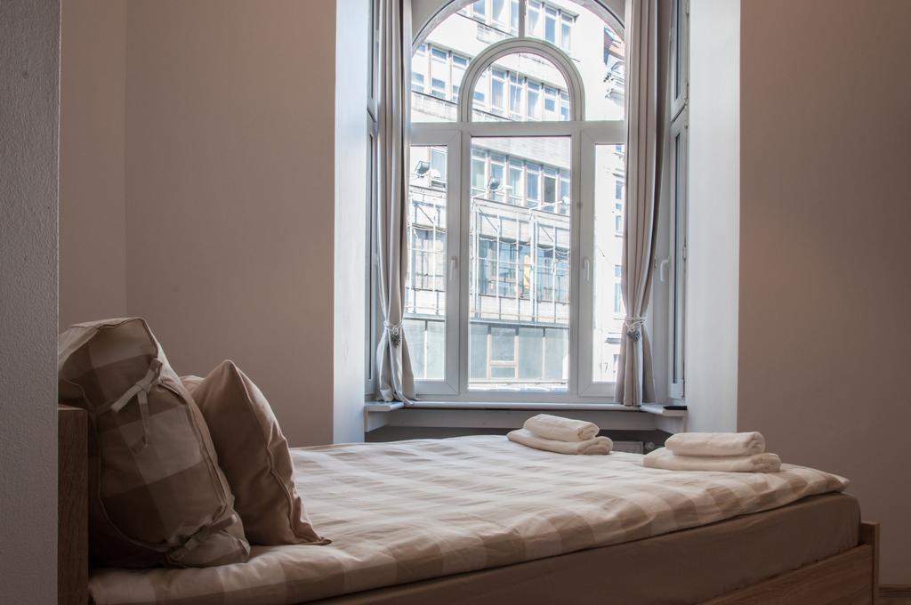 Hostel Mango Познань Екстер'єр фото