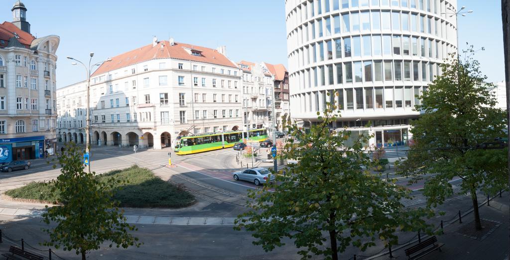 Hostel Mango Познань Екстер'єр фото
