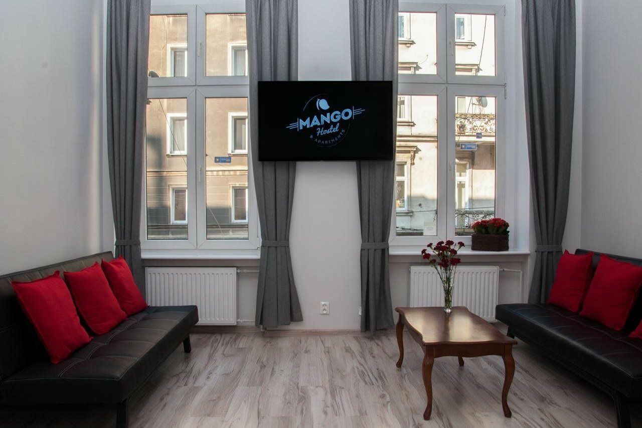 Hostel Mango Познань Екстер'єр фото